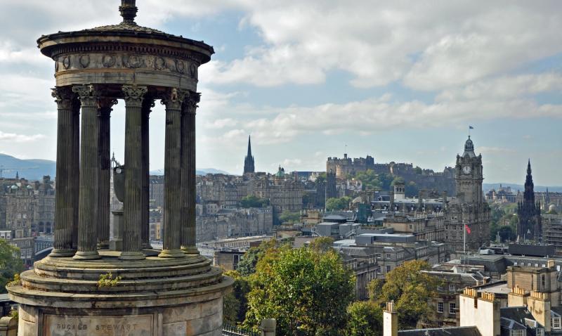 Edinburgh skyline