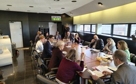 round table for public service reform