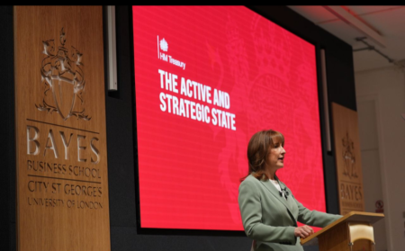 Chancellor gives Mais lecture