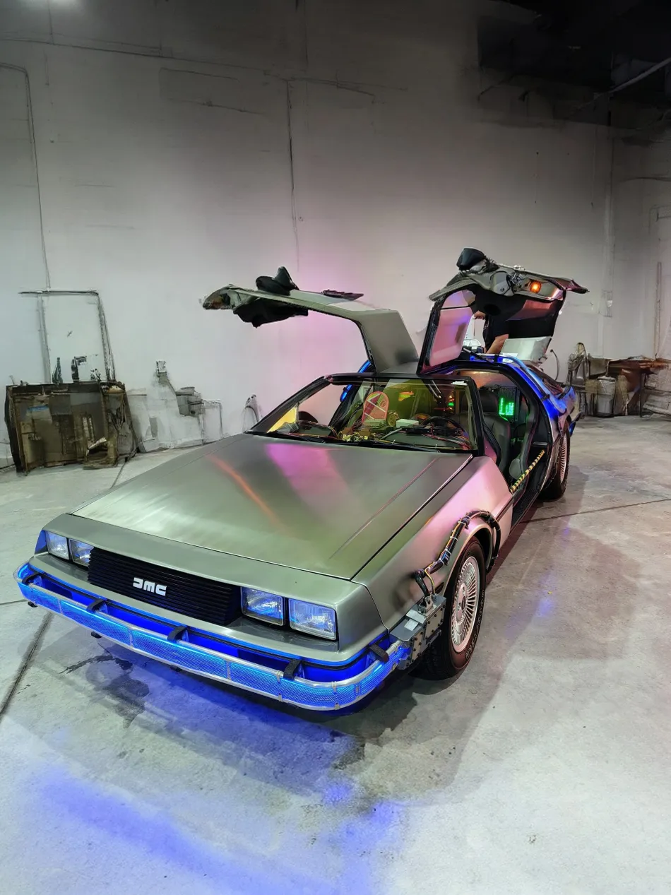 A Delorean car